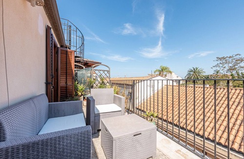 Kalsa Apartment | Schiavuzzo Apt with Terrace by Wonderful Italy