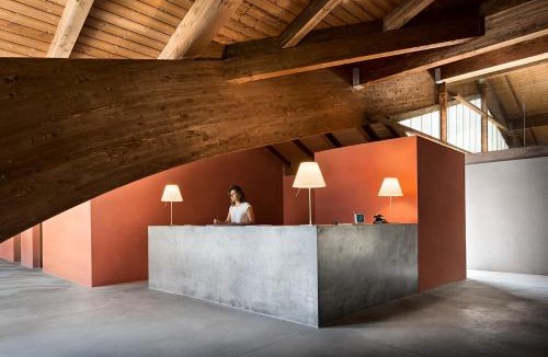 Casarile Hostel | SCUDERIA LA COLOMBERA