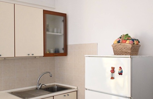Senigallia Apartment | SE157 – Senigallia, comfortable three-room apartment with porch