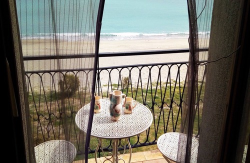 Santa Caterina Dello Ionio Marina Apartment | Sea-View Villa w/Garden & Beach