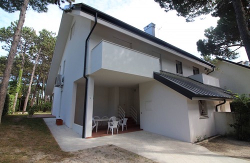 Lignano Riviera Villa | Seaside villa with private garden