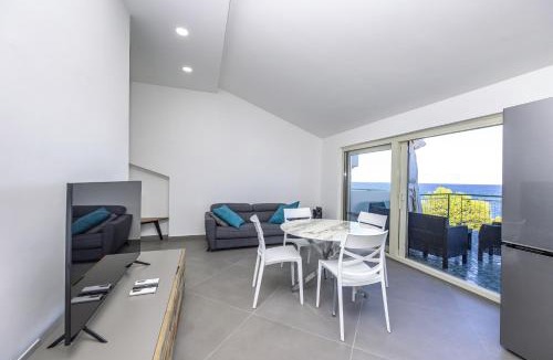 Marina di Patti Apartment | Seaview Apartment