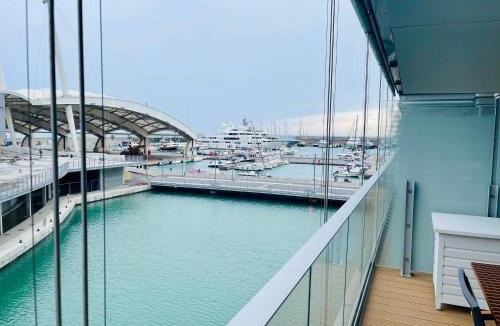 Genoa Apartment | Seaview House