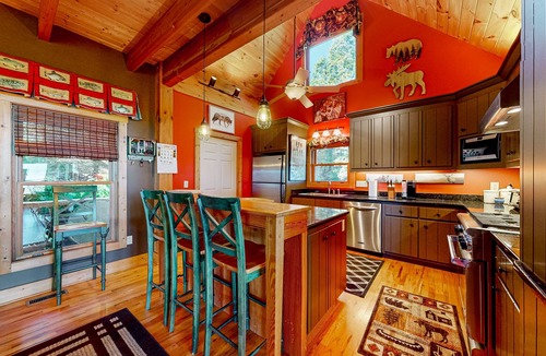 Clyde House | Secluded Smoky Mountain home with panoramic views, wood stove, & hot tub