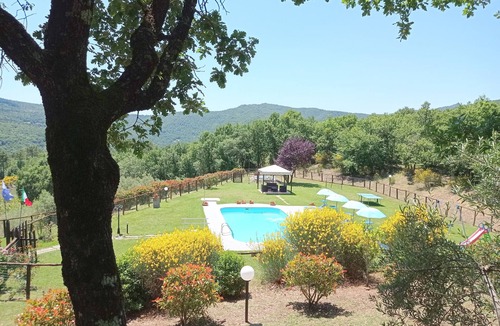 Bivio Lugnano Cottage | Self catering La Coccinella for 4 people