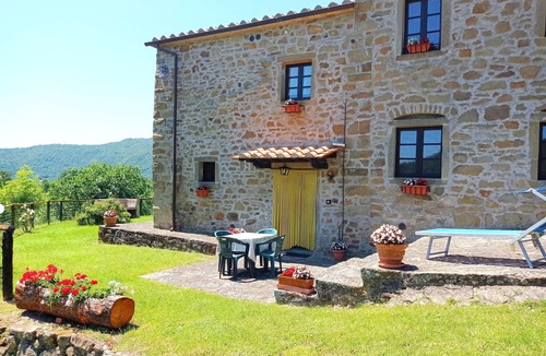 Bivio Lugnano Cottage | Self catering La Coccinella for 4 people