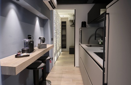 Alba Apartment | Serendipity: apartment Adhara (3 beds - 3 baths) Alba center