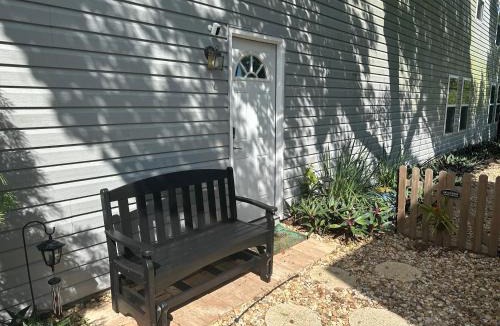 Lutz House | Serenity Gardens private guest suite in Historic Lutz