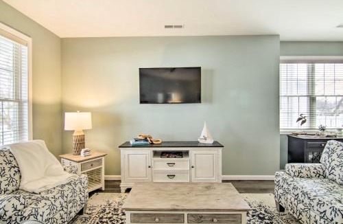 Cedar Neck House | 'Shell Cottage' w/BBQ: 4 Mi to Bethany Beach!