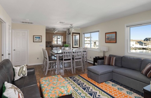 Seaside Heights Villa | Shorely Perfect Waterfront Upscale 2nd FL 2/3BR 2.5bth Jacuzzi Dock Kayaks +
