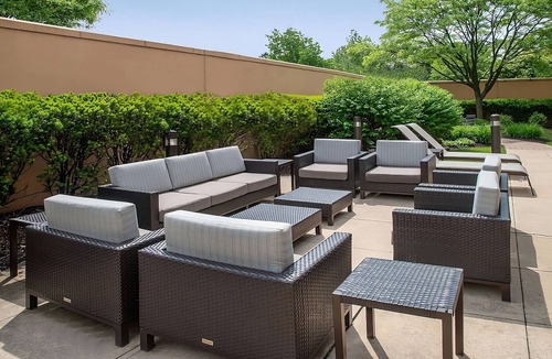 Bethlehem Hotel | Short Drive to Allentown Art Museum! 2 Pet-friendly Units!