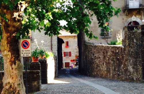 San Romano in Garfagnana Villa | Short-term or Monthly rental deals Oct -Apr 5br Villa in Tuscany north of Lucca