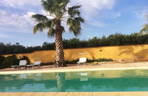 Marsala Villa | Sicilian villa with pool