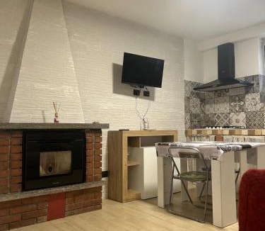 Gavirate Apartment | Simona Francshouse