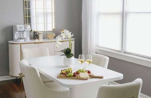 Belmont Cragin Apartment | Sleeps7 2BR Coffee Station Backyard w/Grill