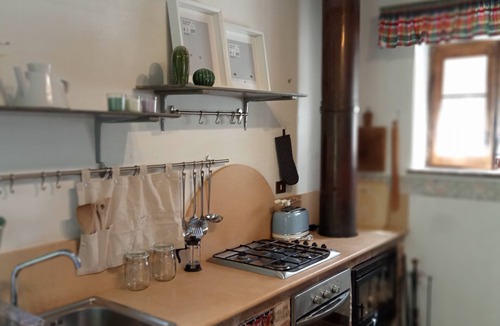 SantʼAngelo in Pontano Cottage | Small cottage near the Sibillini Mountains
