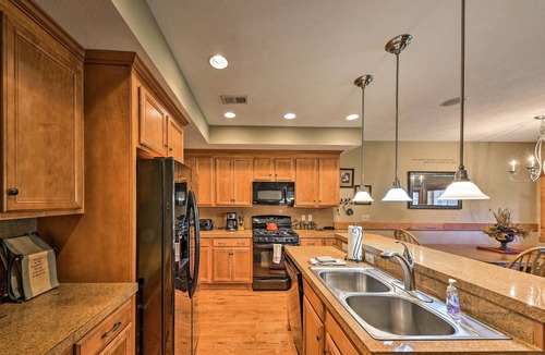 Champion House | Southwind Seven Springs Home on Ski Slopes!