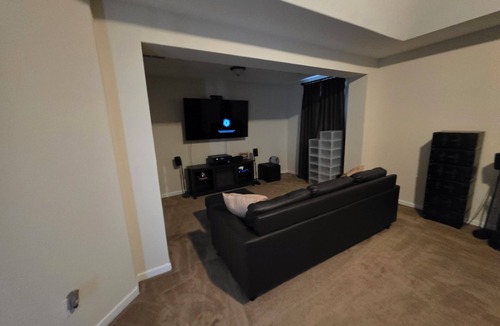Florence House | Spacious 4-bedroom house in beautiful Florence with AC