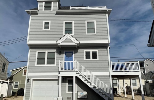 Normandy Beach House | Spacious 5-Bedroom All-Season House in Lavallette Steps from the Beach