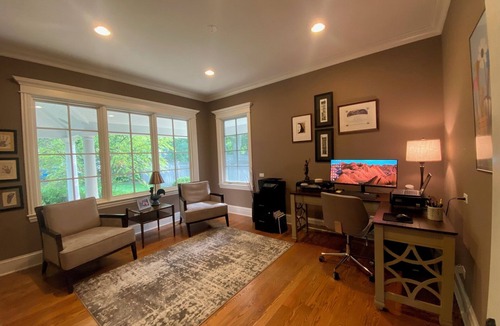 Glenview House | Spacious 5BR/6BA Gorgeous Home in Fabulous Northshore Chicago location!