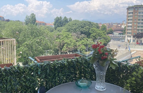 Aurora Apartment | Spacious apartment in Turin Center