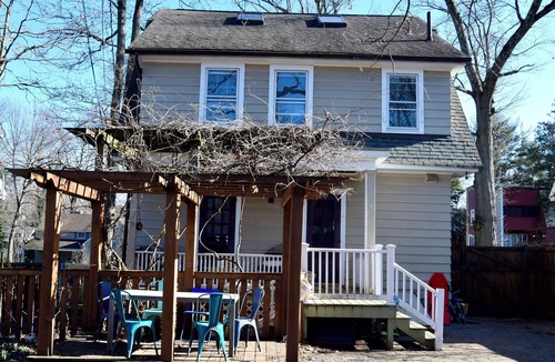 Highland Park House | Spacious home near Rutgers University with bonus loft