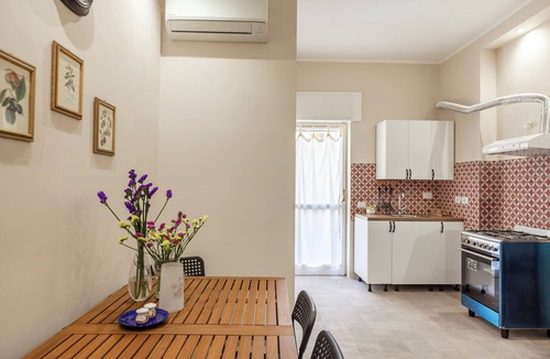 Gianicolense Apartment | Spacious New 3BR/3BA Apt in Trastevere with Balcony, A/C, Fast WiFi & Netflix
