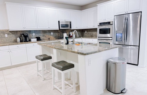 Palmdale House | Spacious Palmdale/QuartzHill Family Getaway Home