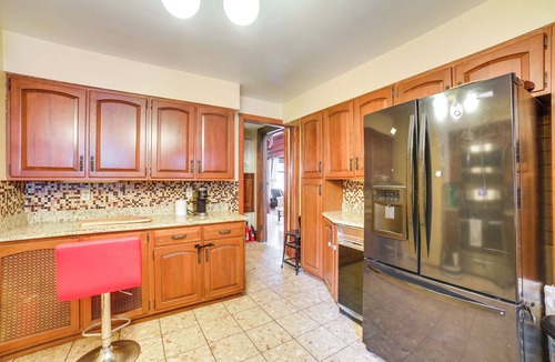 Wilkinsburg House | Spacious Pittsburgh Rental: Walk to Frick Park!