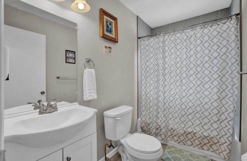 Long Pond Ski Chalet | Spacious Pocono Chalet | Hot Tub | Great Location