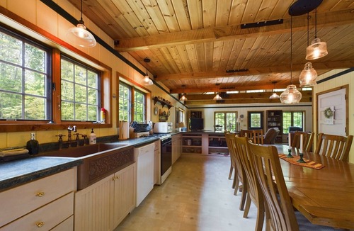 Wetmore Cottage | Spacious UP Retreat with Sauna & Direct Trail Access