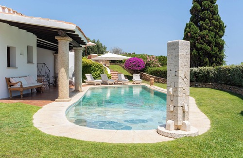 Porto Cervo Villa | Spectacular panoramic villa in Porto Cervo center