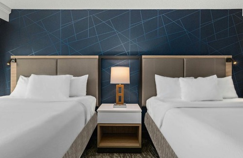 St. Louis Park Hotel | SpringHill Suites Minneapolis West St. Louis Park