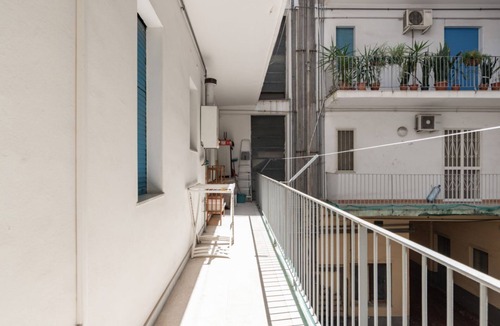 Borgo-Sanzio Apartment | Stadium &Villa Bellini Big APT with Terrace x5