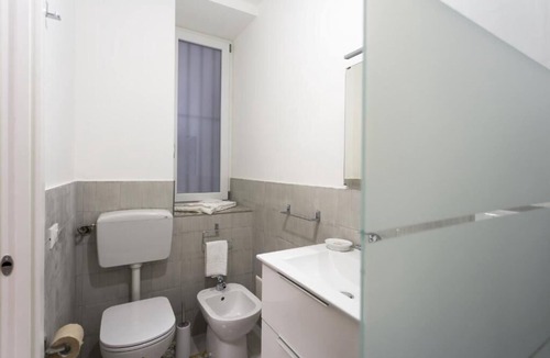 Ruggero Settimo Apartment | STAR POLITEAMA APARTMENT, IN CENTERideal for family or business trips.