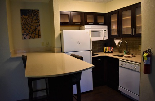 Cranbury Hotel | Staybridge Suites Cranbury by IHG