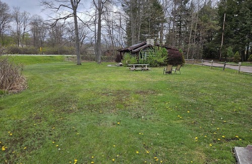 Markleysburg Cabin | Step Back in Time—Stay in 1930s Log Cabins Near Ohiopyle Cabin 2
