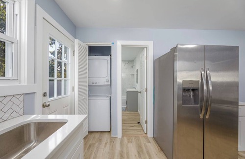 North Cape May House | Steps from Bay Dog Friendly Kids Playroom Stunning Sunsets Mini Golf