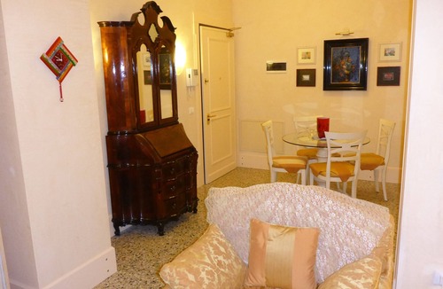 Molina Apartment | 'Stucky house' delicious suite in the old mill: wi/fi, sat, lift