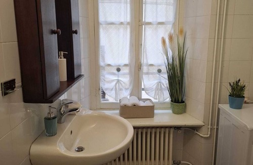 Torre Pellice Apartment | Studio apartment in the Piazzetta