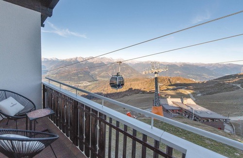 Mareo Apartment | Studio Apartment 'Mountain View Corones' at the summit of Kronplatz/Plan de Corones