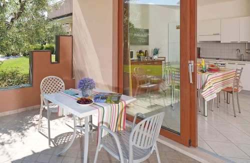 Villaggio Sanghen Apartment | Studio directly on Lake Garda