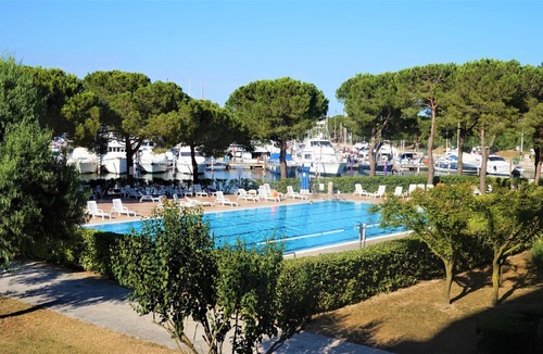 Aprilia Marittima Apartment | Studio for 4 people with beautiful terrace facing the sea by Beahost Rentals