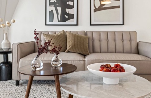 Downtown Baltimore House | Studio in Historic Urban Castle | Brexton Hotel