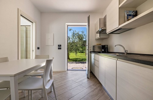 Dro Apartment | Studio 'Monte Brento Gaggiolo 2' with Mountain View and Private Garden