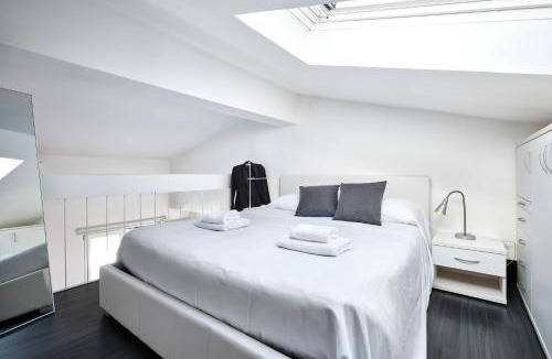 Cisano Apartment | STUDIO THE BEACH - Regarda Travel