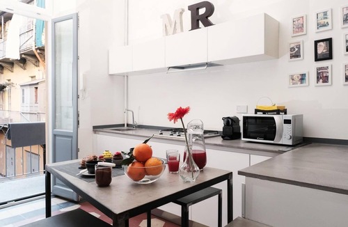 Turin Apartment | Studio04! Long Term and Business Studio (CIN IT001272C2U7X25HFD)