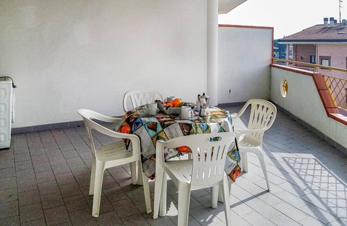 Villa Rosa Apartment | Stunning apartment in Ma Alba Adriatica