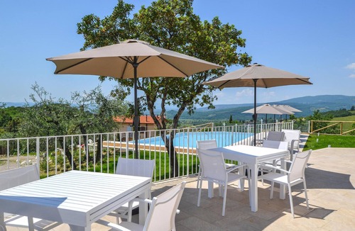 Ponte Buriano House | Stunning home in Arezzo with WiFi