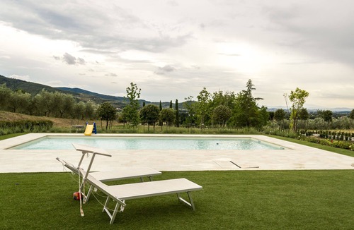 Castiglion Fiorentino Villa | Stunning private villa with WIFI, private pool, TV, patio and panoramic view, close to Cortona